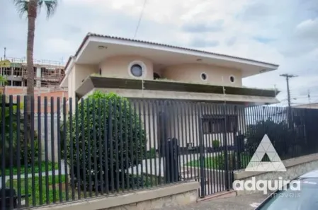 Sobrado com 4 Quartos à venda, 780m² no Centro, Ponta Grossa