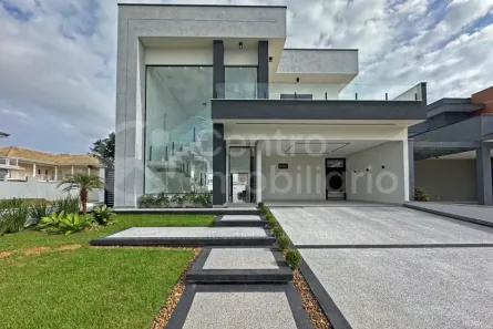 Casa de Condomínio com 4 Quartos à venda, 228m² no , Peruíbe