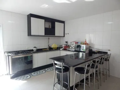 Sobrado com 3 Quartos à venda, 245m² no Santa Terezinha, São Bernardo do Campo