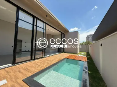 Casa de Condomínio com 3 Quartos à venda, 238m² no Laranjeiras, Uberlândia