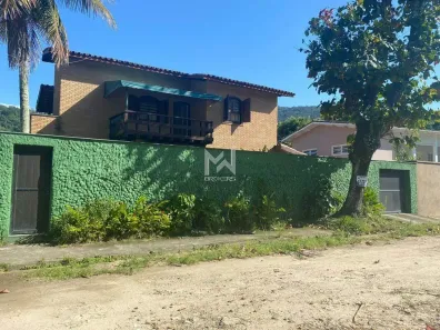 Casa de Condomínio com 3 Quartos à venda, 295m² no Toninhas, Ubatuba