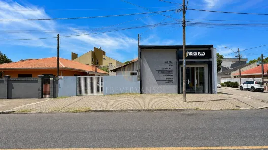 Sala Comercial à venda, 130m² no Centro, Guaratuba