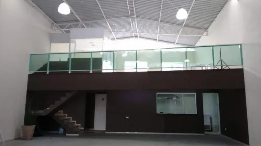 Galpão/Depósito/Armazém à venda, 350m² no Jardim Eugênia, Ferraz de Vasconcelos