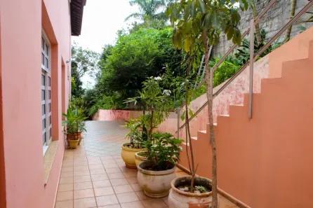 Sobrado com 4 Quartos à venda, 404m² no Jardim das Samambaias, Jundiaí
