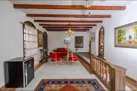 Casa com 3 Quartos à venda, 180m² no Santa Lúcia, Belo Horizonte