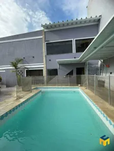 Casa de Condomínio com 3 Quartos à venda, 180m² no Bangu, Rio de Janeiro