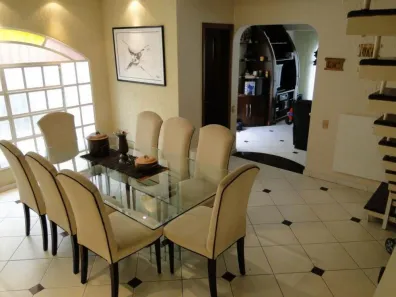 Sobrado com 3 Quartos à venda, 235m² no Vila Mariana, São Paulo