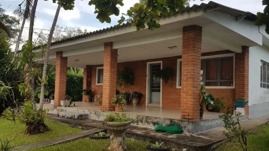 Fazenda/Sítio com 3 Quartos à venda, 314m² no Chácara Iracema, Salto