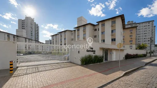 Apartamento com 2 Quartos para alugar, 52m² no Boa Vista, Blumenau