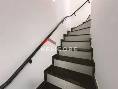 Casa de Condomínio com 2 Quartos à venda, 90m² no Guilhermina, Praia Grande