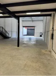 Galpão/Depósito/Armazém para alugar, 352m² no Serraria, Diadema
