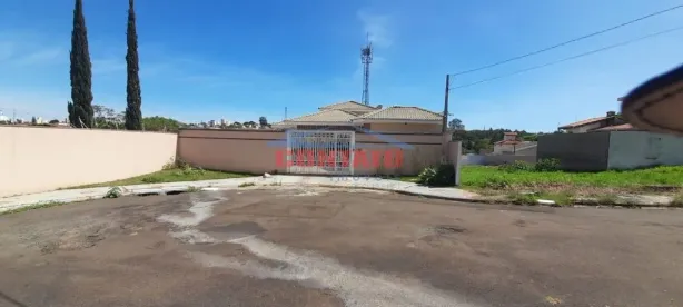 Sobrado com 4 Quartos à venda, 182m² no Jardim Citelli, São Carlos