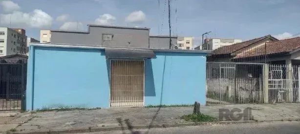 Casa com 6 Quartos à venda, 500m² no Vila São José, Porto Alegre