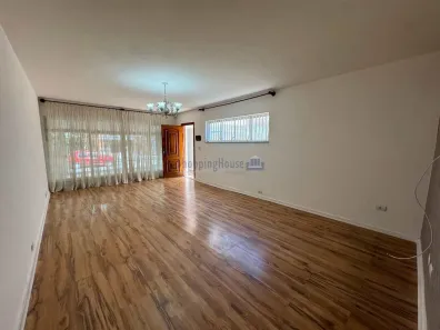 Sobrado com 3 Quartos para alugar, 200m² no Bela Aliança, São Paulo