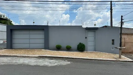 Casa com 3 Quartos à venda, 212m² no Jardim Santa Madalena, Sumaré