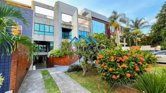 Prédio Comercial para alugar, 1071m² no Barra Olímpica, Rio de Janeiro