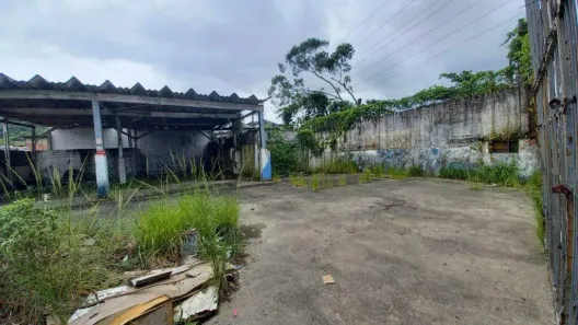 Lote/Terreno à venda, 550m² no Saboó, Santos