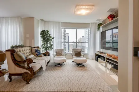 Apartamento com 4 Quartos à venda, 180m² no Centro, Balneário Camboriú