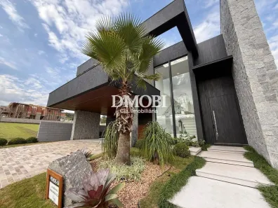 Sobrado com 4 Quartos à venda, 356m² no Morada Gaúcha, Gravataí