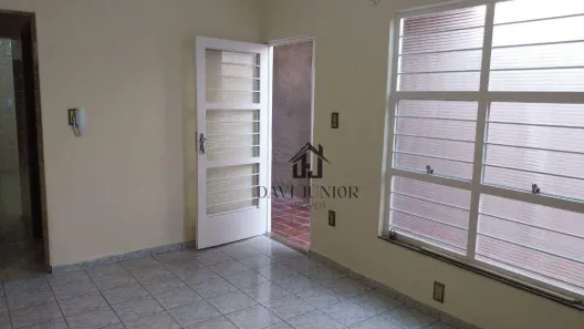Casa com 2 Quartos para alugar, 78m² no Vila Santana, Sorocaba