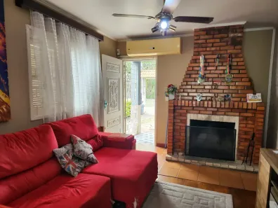 Casa com 3 Quartos à venda, 134m² no Vila Ipiranga, Porto Alegre