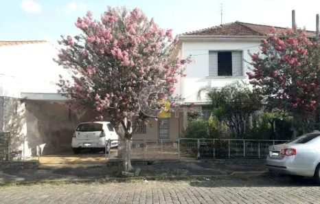 Casa com 3 Quartos à venda, 200m² no Centro, Amparo