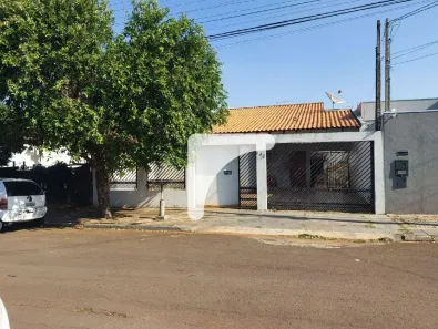 Casa com 3 Quartos à venda, 136m² no Jardim Monte Sinai, Londrina