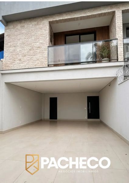 Casa com 4 quartos — Santa Amélia, Belo Horizonte