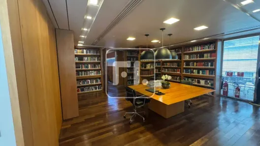 Sala Comercial para alugar, 200m² no Vila Olímpia, São Paulo