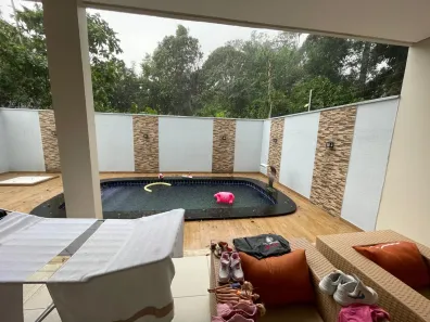 Casa de Condomínio com 4 Quartos para alugar, 240m² no Ponta Negra, Manaus