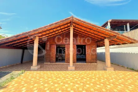 Casa com 3 Quartos à venda, 133m² no Josedy, Peruíbe
