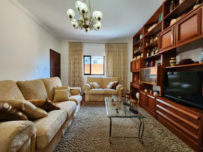Casa com 2 Quartos à venda, 158m² no Teixeiras, Juiz de Fora
