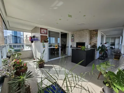 Apartamento com 3 Quartos à venda, 190m² no Patronato, Santa Maria