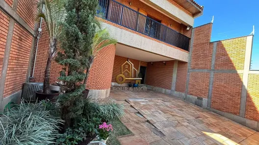 Casa com 3 Quartos à venda, 297m² no Jardim do Carmo, Araraquara