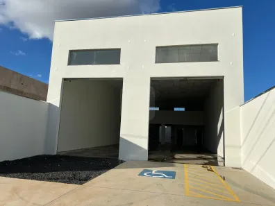Galpão/Depósito/Armazém à venda, 250m² no Loteamento Monte Hebron, Uberlândia