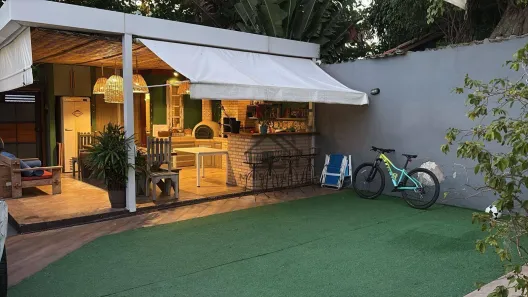 Casa com 3 Quartos à venda, 300m² no Piratininga, Niterói