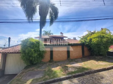Casa com 3 Quartos para alugar, 260m² no Ronda, Ponta Grossa