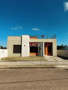 Casa com 3 Quartos à venda, 114m² no Passo de Torres, Passo de Torres