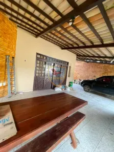 Casa com 3 Quartos à venda, 580m² no Candelária, Natal