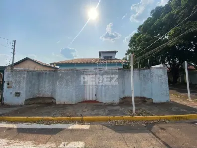 Sobrado com 4 Quartos à venda, 280m² no Cabreúva, Campo Grande