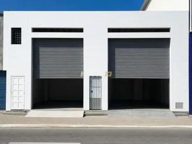 Galpão/Depósito/Armazém para alugar, 130m² no Guilhermina, Praia Grande