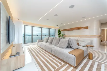 Apartamento com 4 Quartos para alugar, 265m² no Centro, Balneário Camboriú