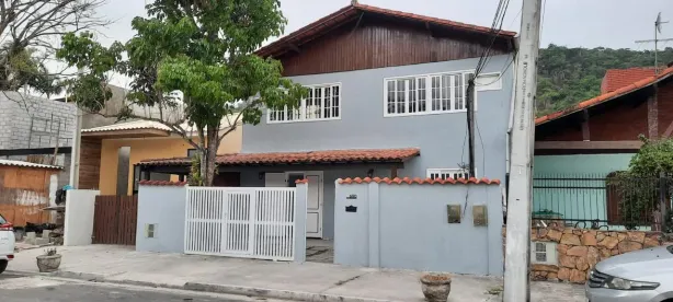 Casa com 4 Quartos à venda, 188m² no Itaipu, Niterói
