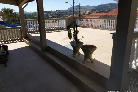 Casa com 3 Quartos para alugar, 205m² no Residencial das Ilhas, Bragança Paulista