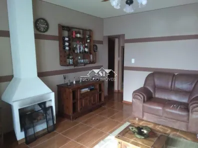 Casa com 2 Quartos à venda, 100m² no Mosela, Petrópolis