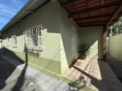Casa com 3 Quartos à venda, 280m² no Parque Residencial Laranjeiras, Serra