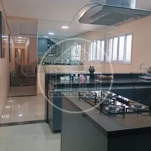 Casa com 3 Quartos à venda, 155m² no Vila Bom Jardim, São Paulo