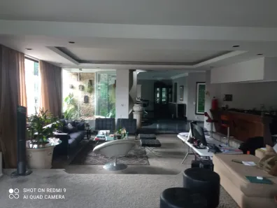Sobrado com 6 Quartos para alugar, 502m² no Sumaré, São Paulo