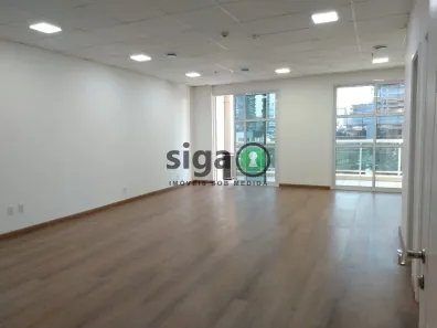 Sala Comercial para alugar, 6700m² no Vila Cordeiro, São Paulo