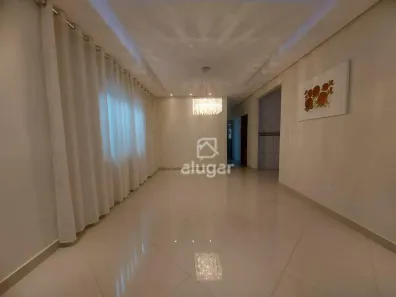 Casa com 3 Quartos à venda, 220m² no Santa Lúcia, Montes Claros